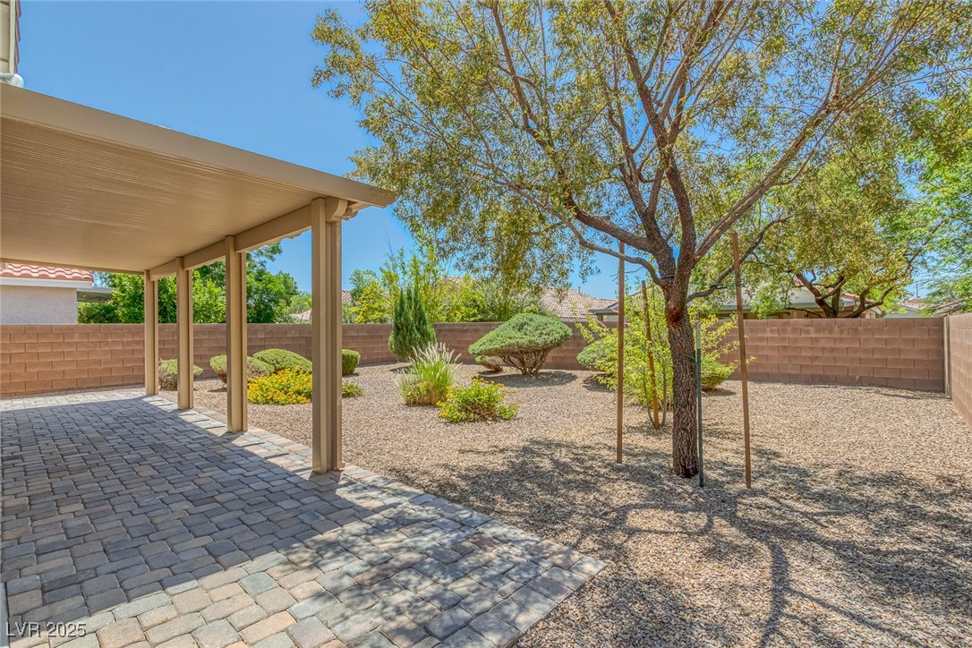4369 Meadowlark Wing Way