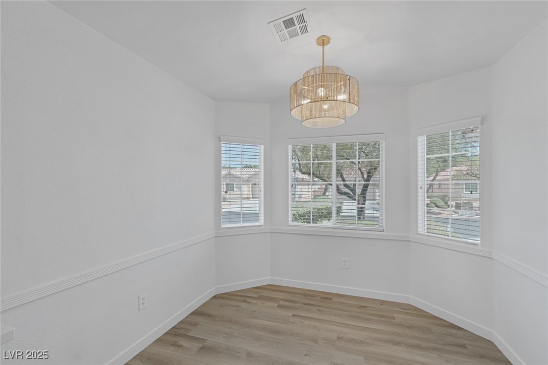 4369 Meadowlark Wing Way