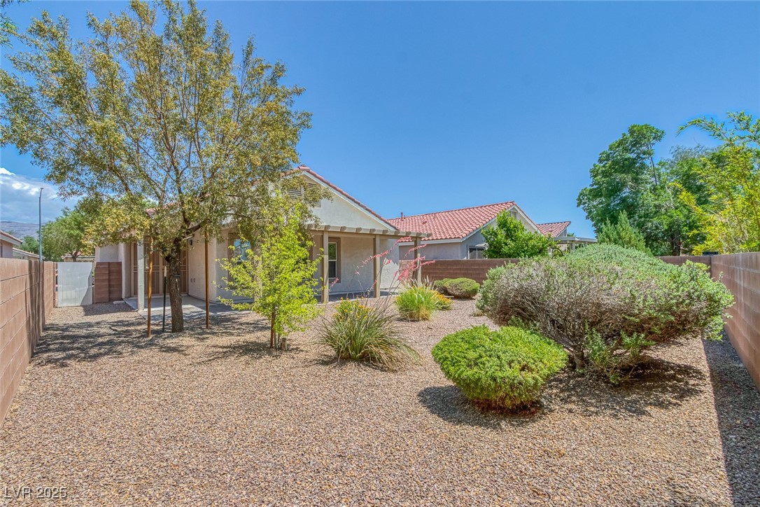 4369 Meadowlark Wing Way