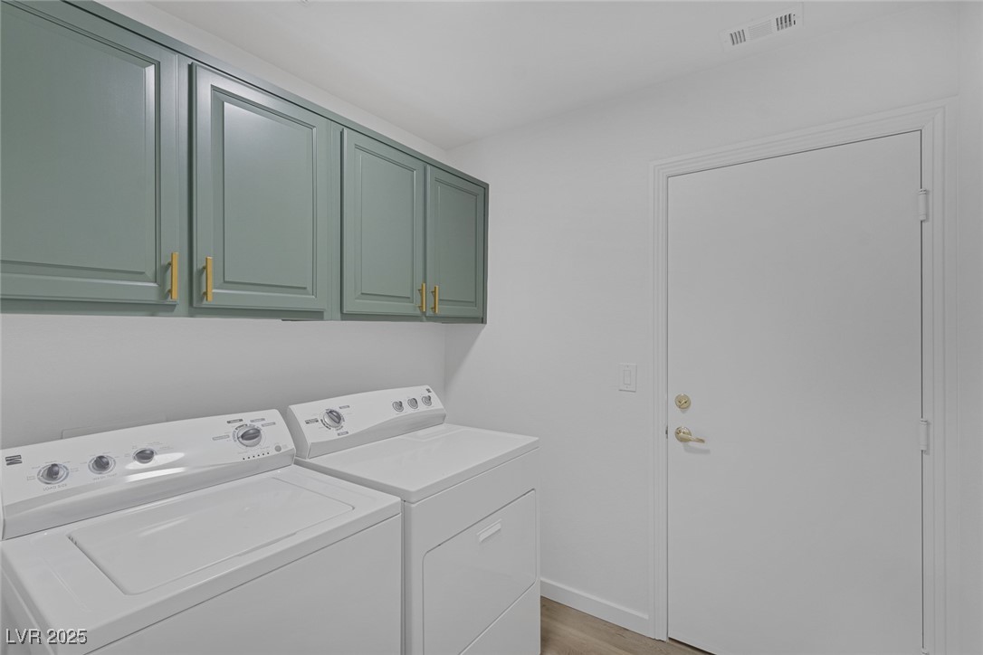 4369 Meadowlark Wing Way