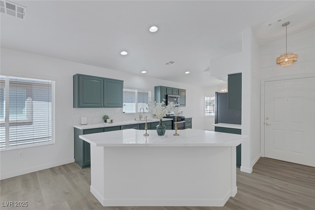 4369 Meadowlark Wing Way