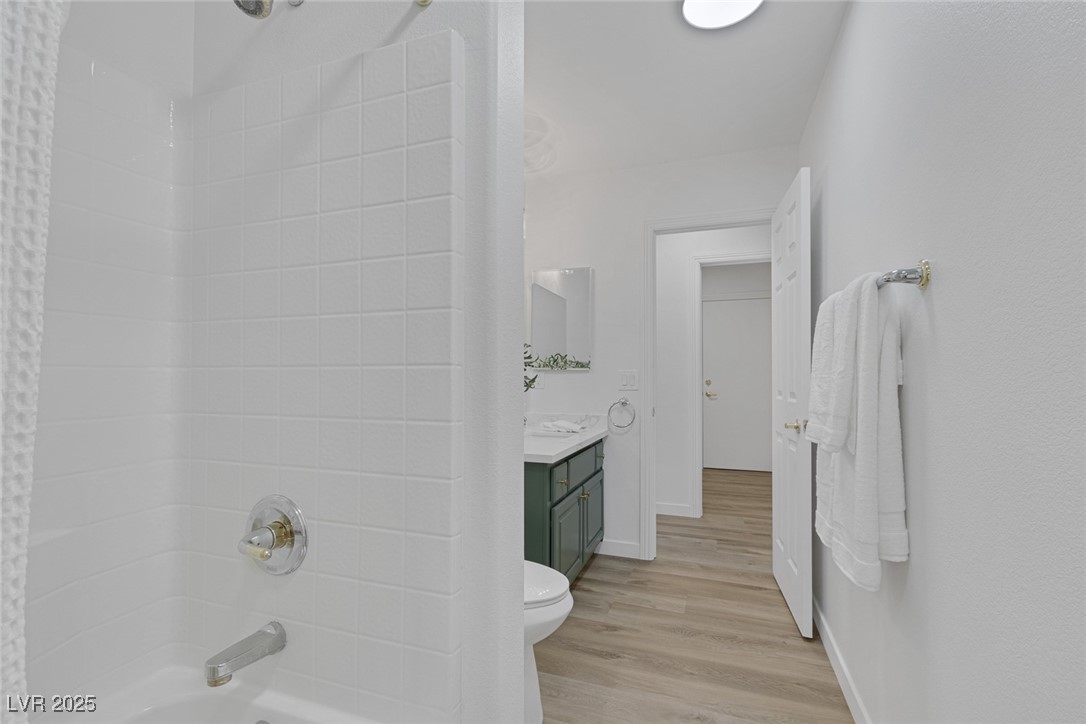 4369 Meadowlark Wing Way