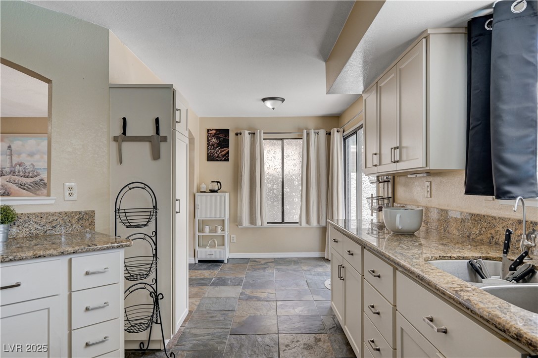 9333 Dry Dock Drive