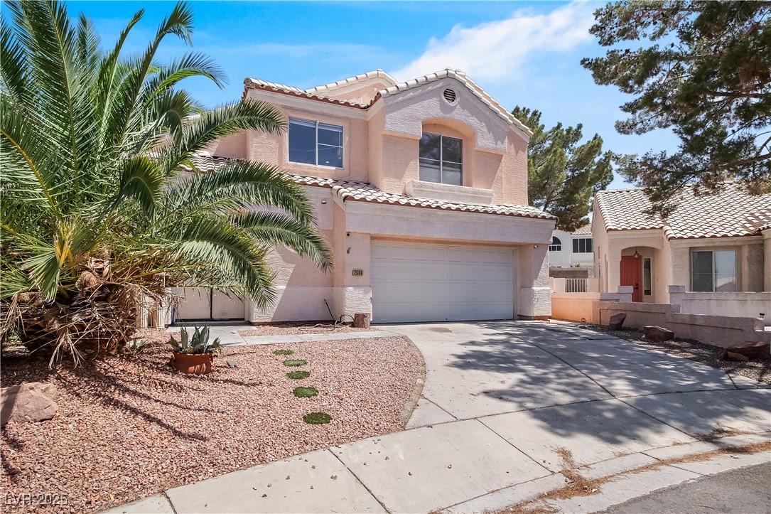 2500 Cortina Avenue