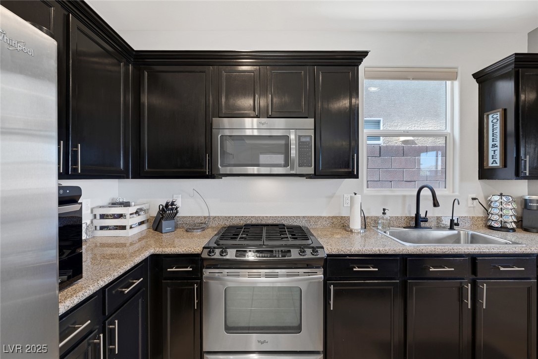 7720 Houston Peak Street