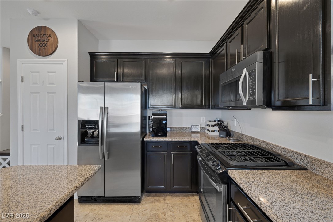 7720 Houston Peak Street