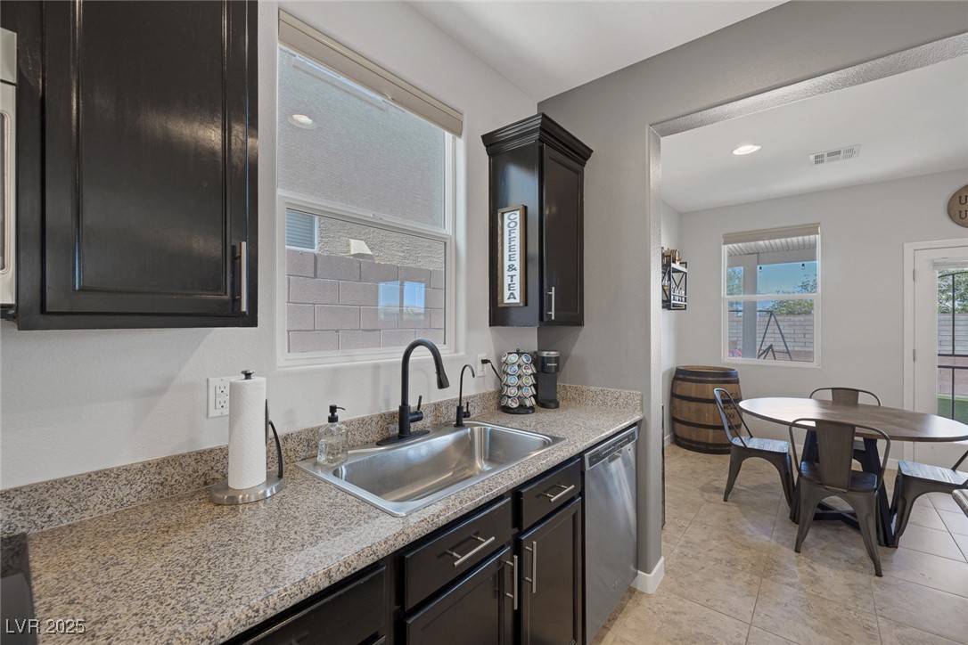 7720 Houston Peak Street