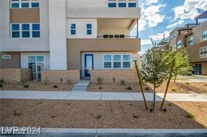 2484 Indigo Mountain Street
