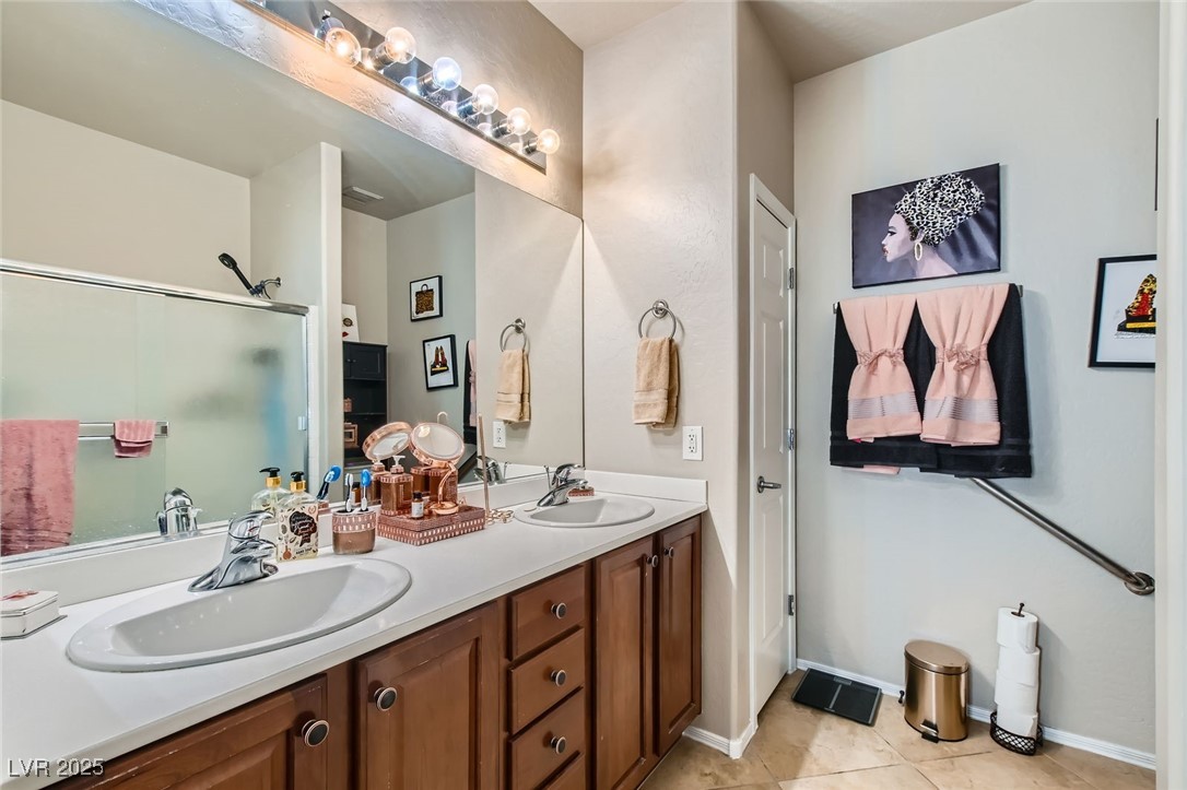 7717 Pine Warbler Way