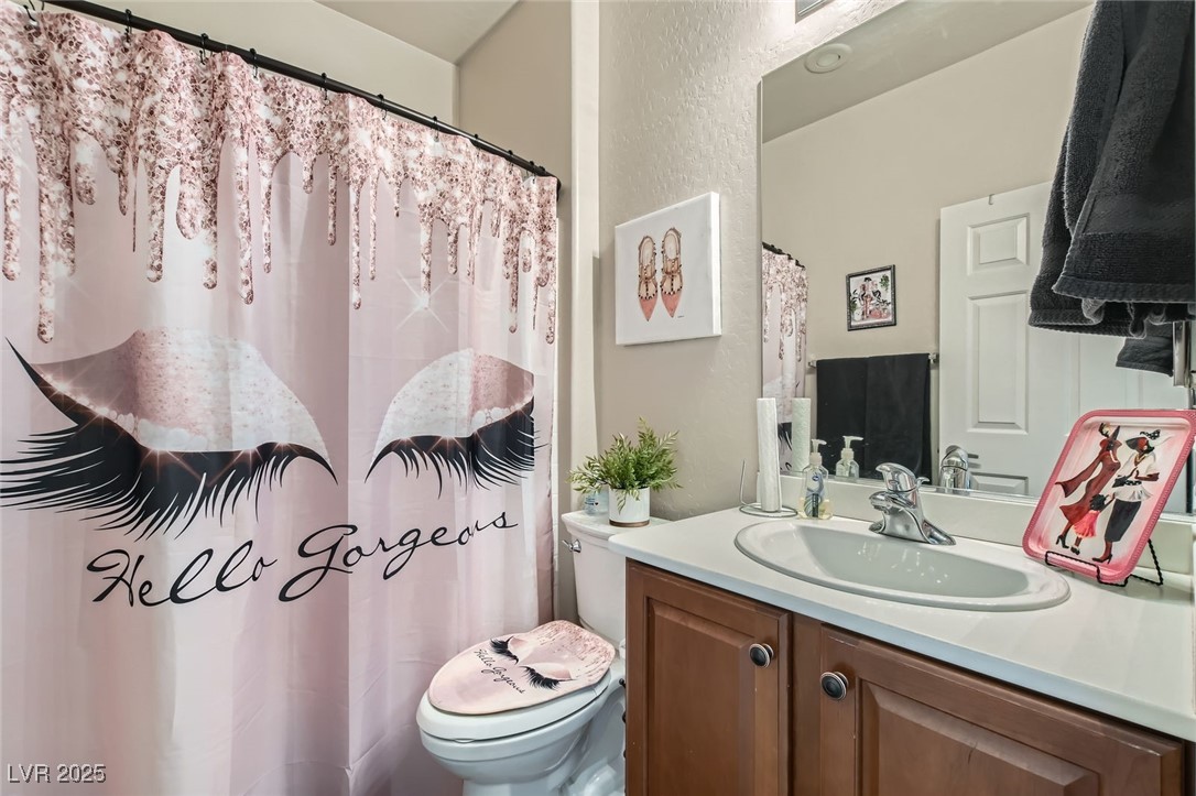 7717 Pine Warbler Way