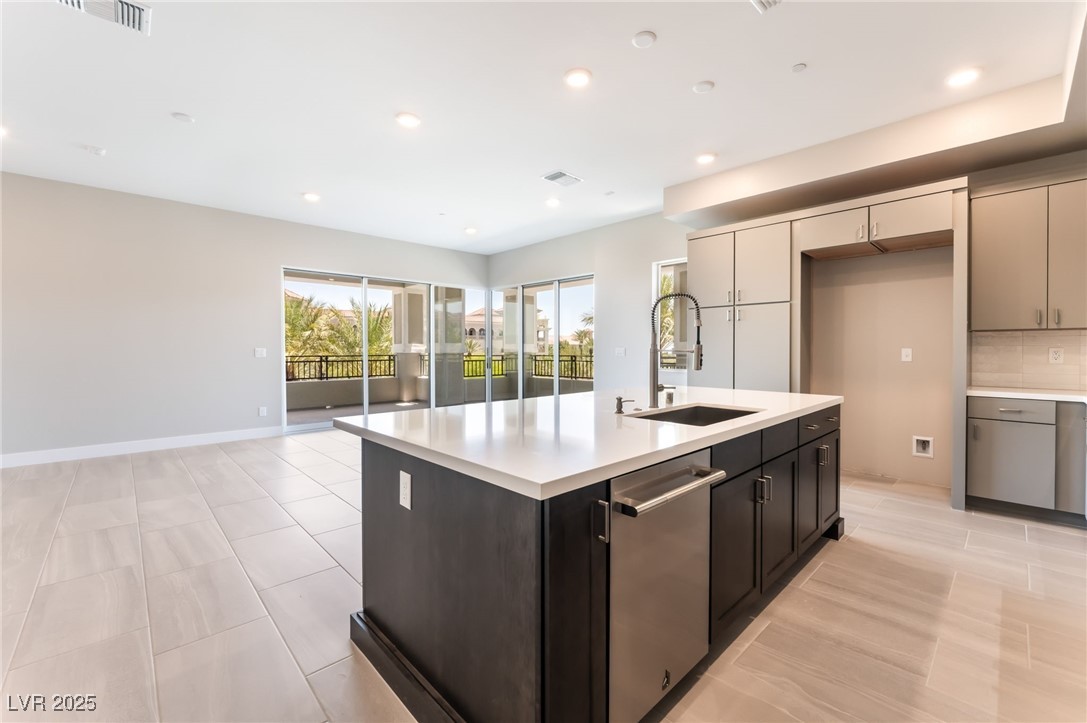 128 Los Cabos Drive 302