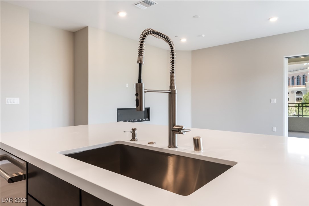 128 Los Cabos Drive 302