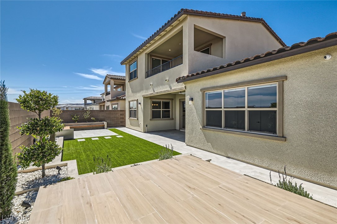 182 Robledo Street