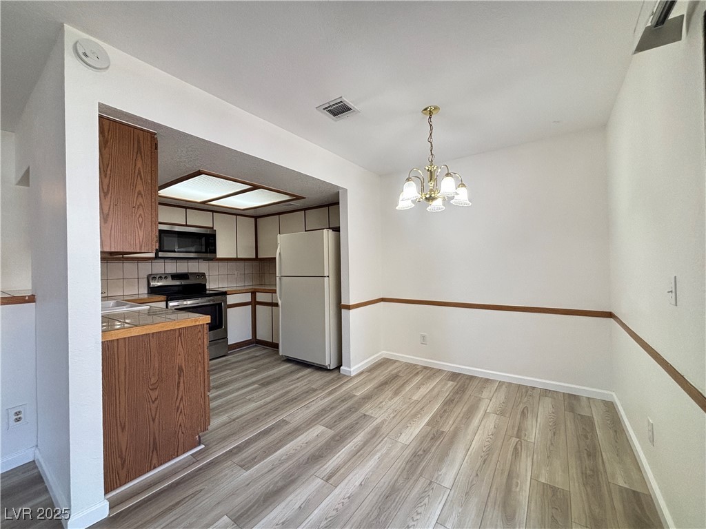 1341 Del Mar Street 103