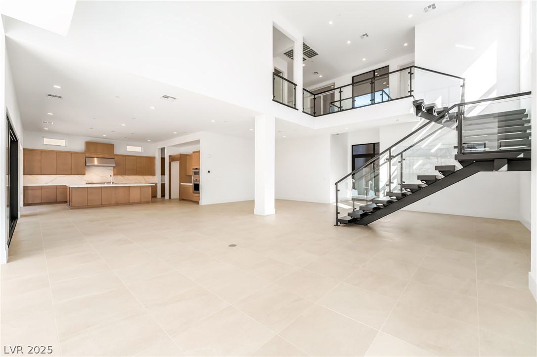 4853 Shady Ridge Drive