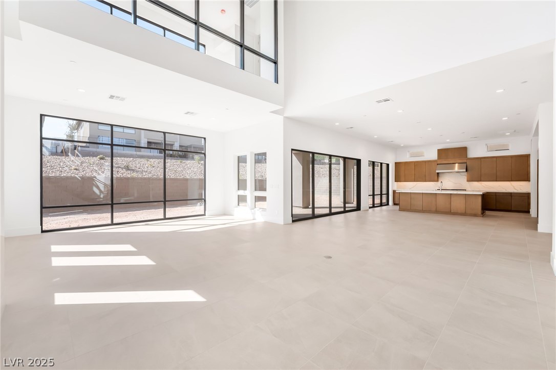 4853 Shady Ridge Drive