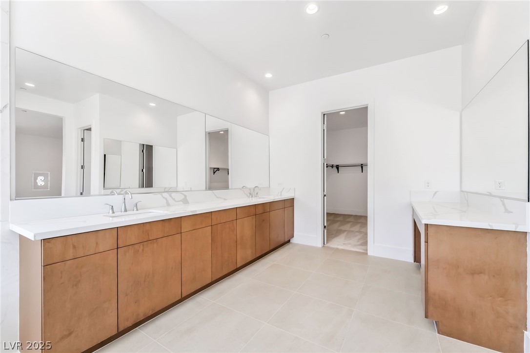 4853 Shady Ridge Drive