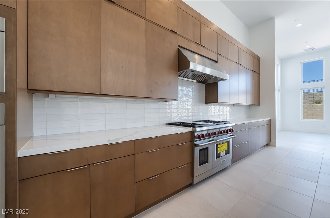 11106 Desert Heights Avenue