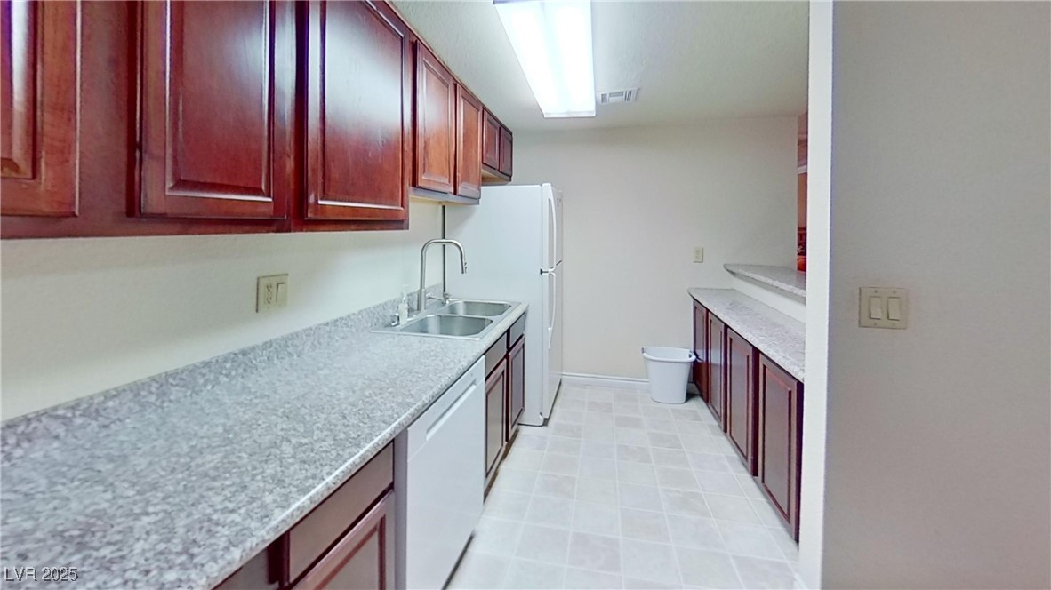 4990 River Glen Drive 171