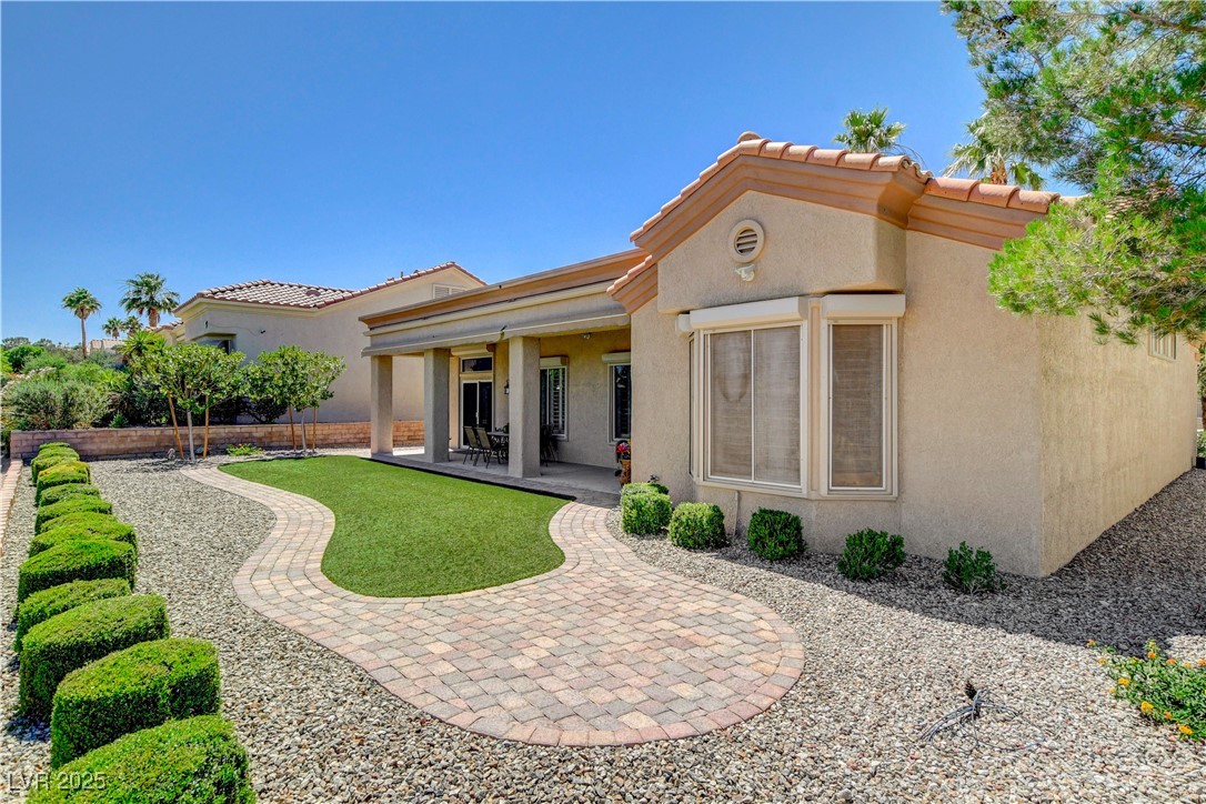 3120 Darby Falls Drive