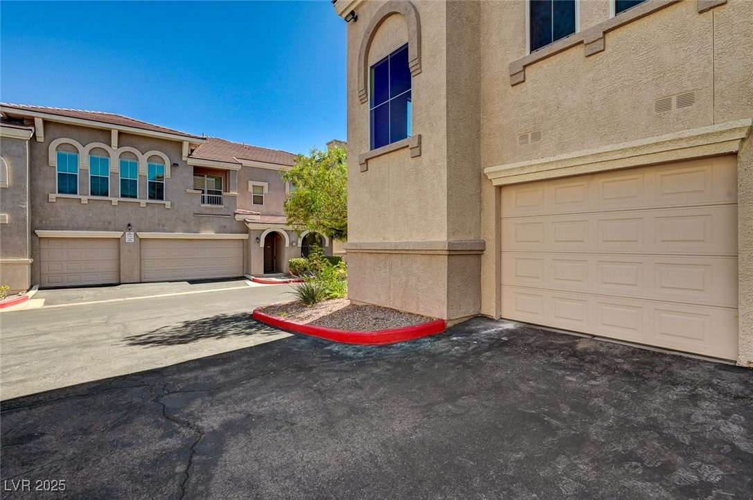 10550 West Alexander Road 2220