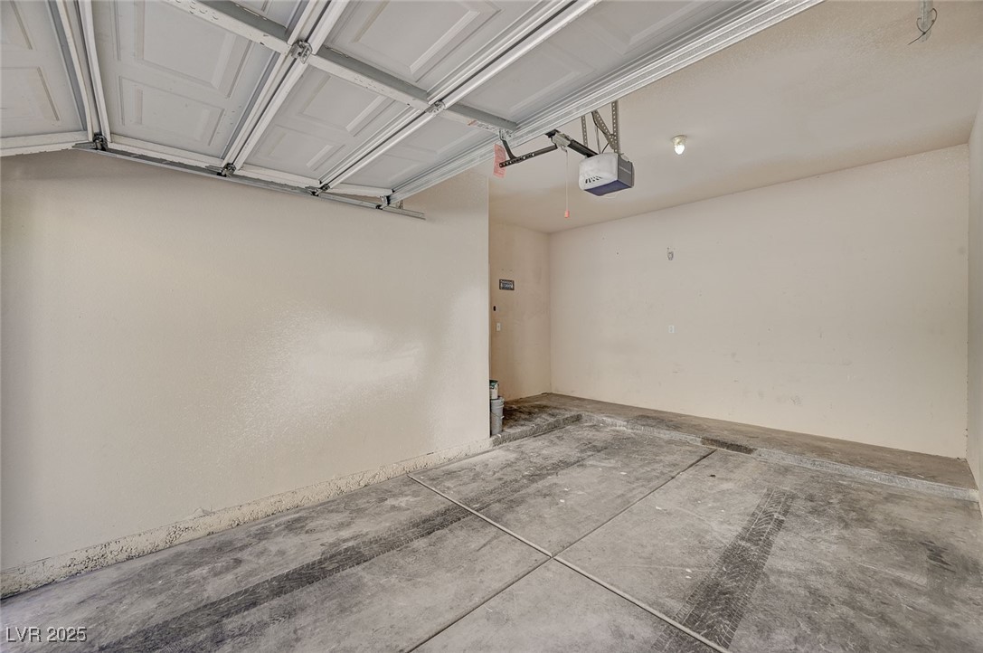 10550 West Alexander Road 2220
