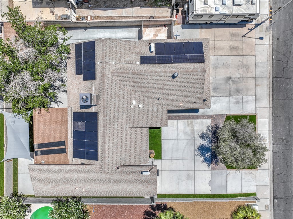 905 Smith Street