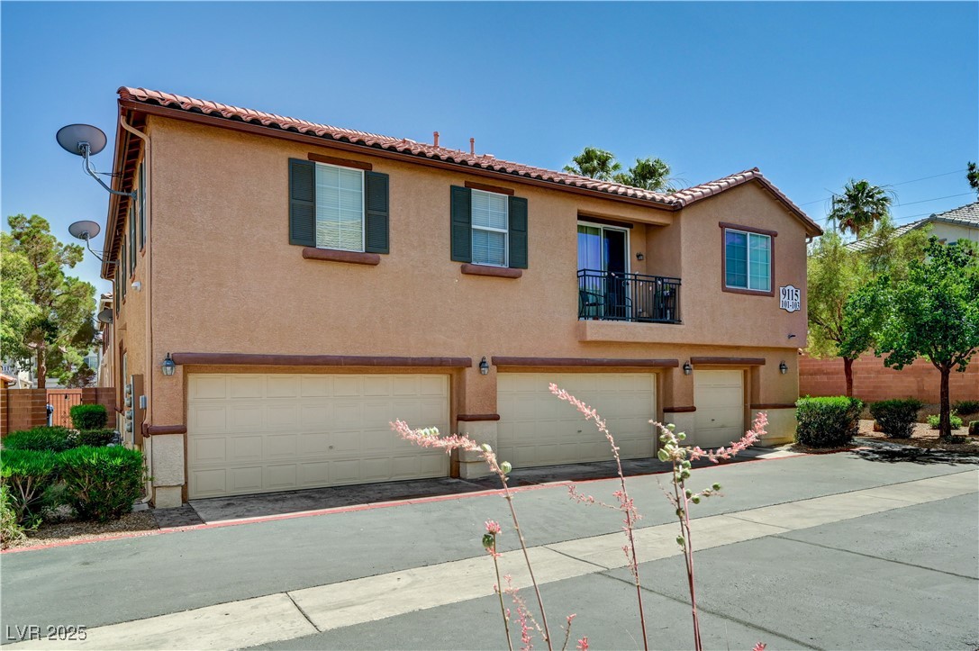 9115 Canoga Canyon Court 103