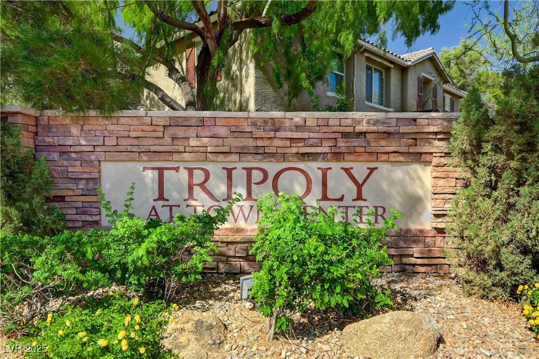 9115 Canoga Canyon Court 103