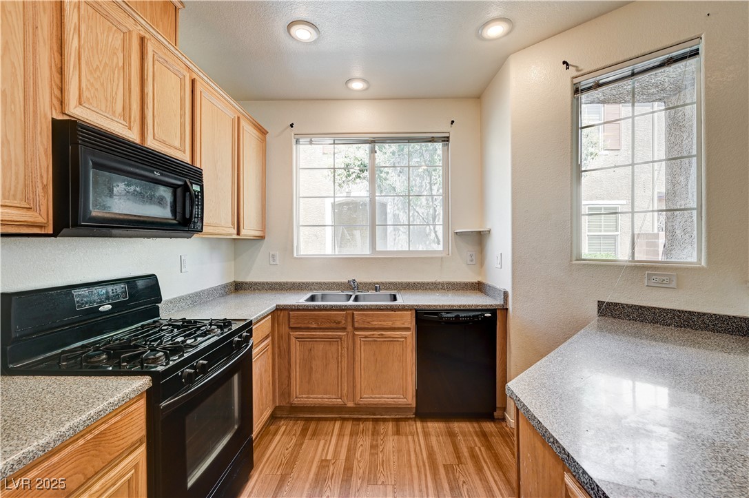 9115 Canoga Canyon Court 103
