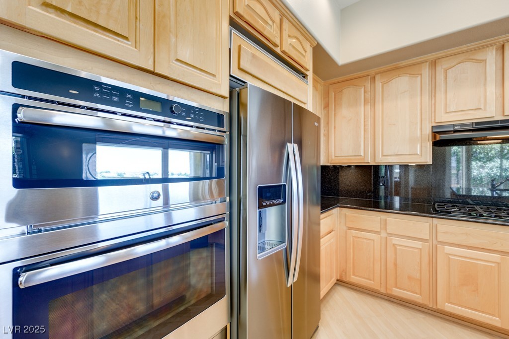 1744 Williamsport Street