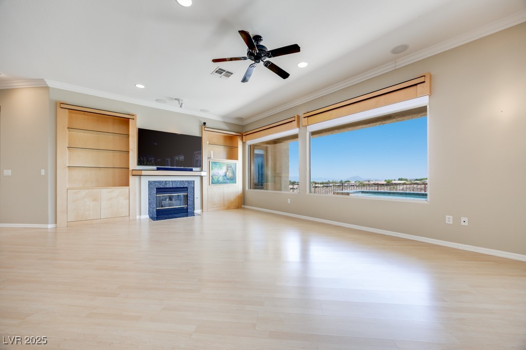 1744 Williamsport Street