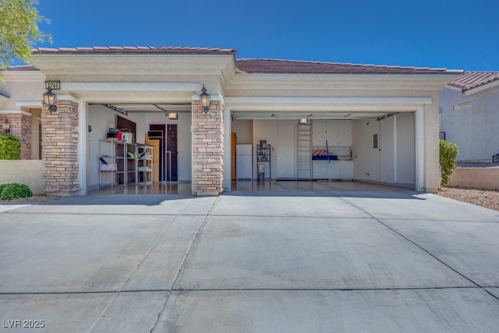 1744 Williamsport Street