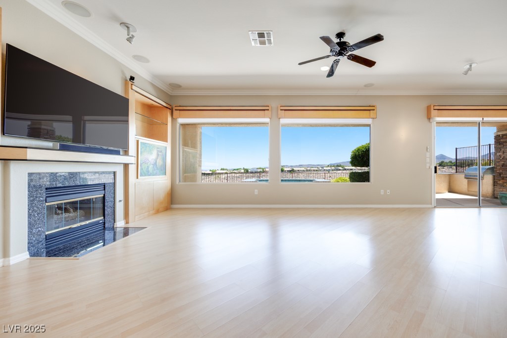 1744 Williamsport Street