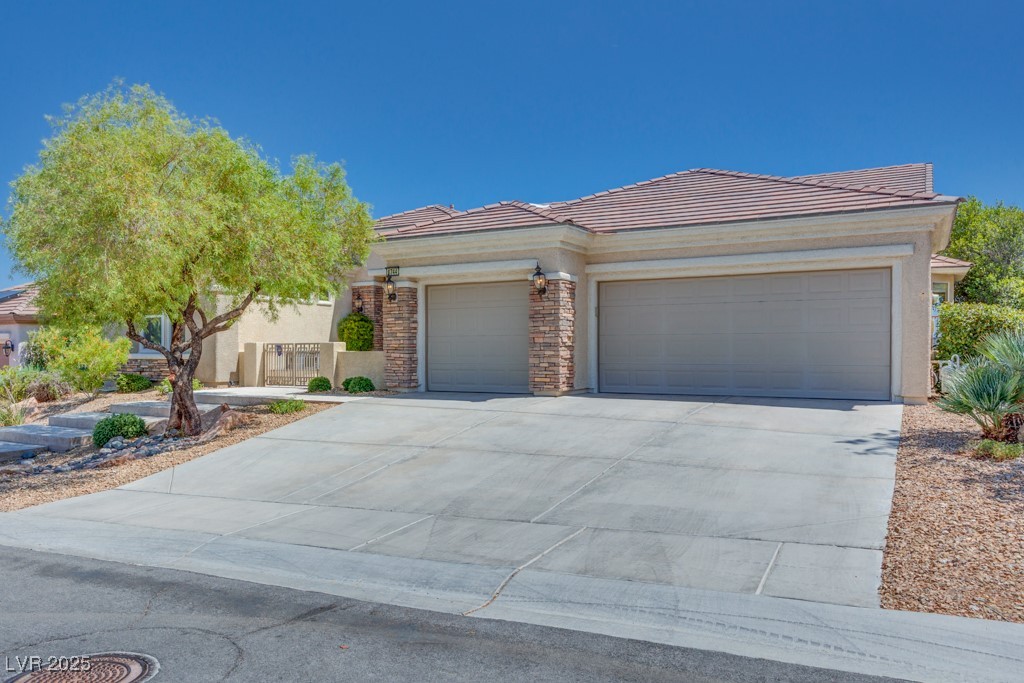 1744 Williamsport Street