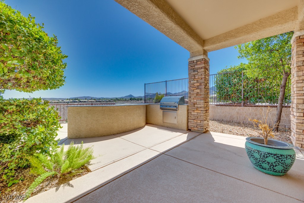 1744 Williamsport Street