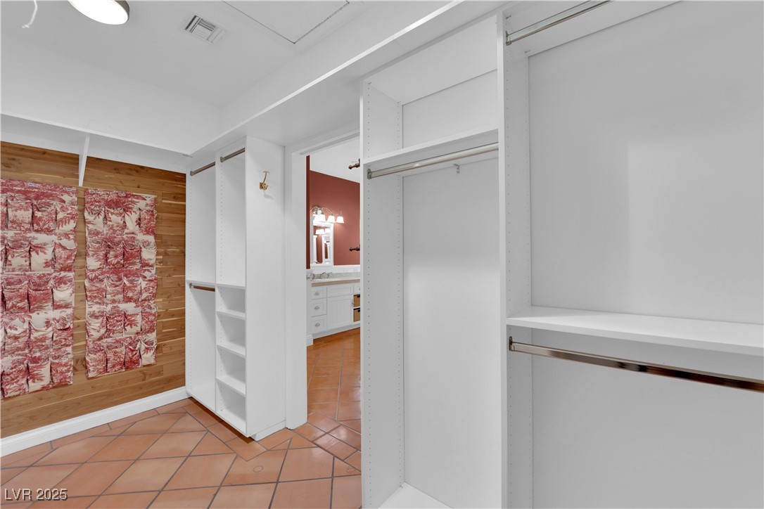 2825 Brianwood Court