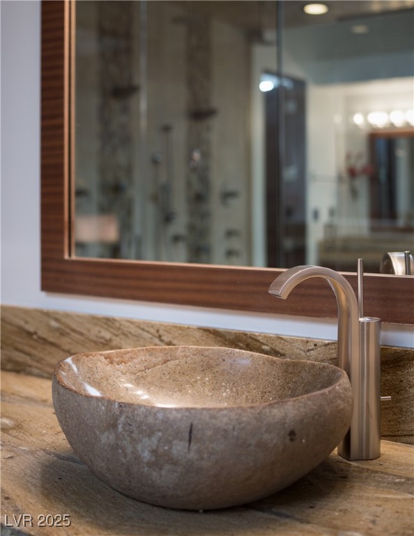 17 Soaring Bird Court