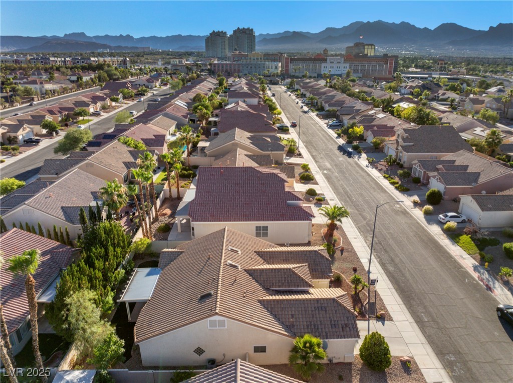 8537 Highland View Avenue