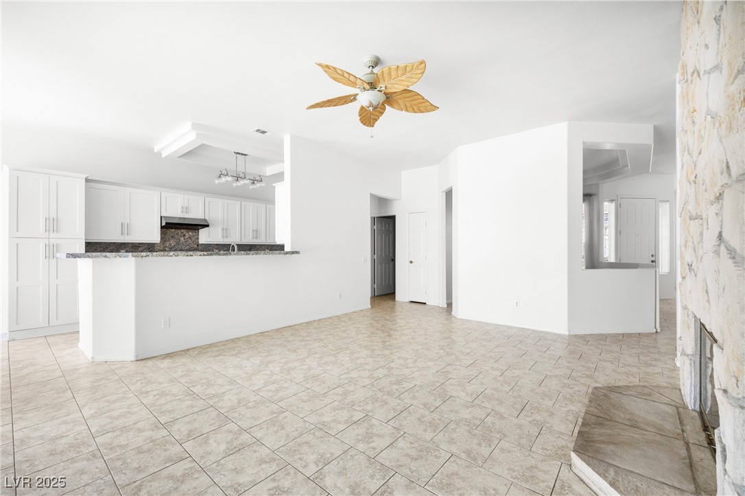 8537 Highland View Avenue