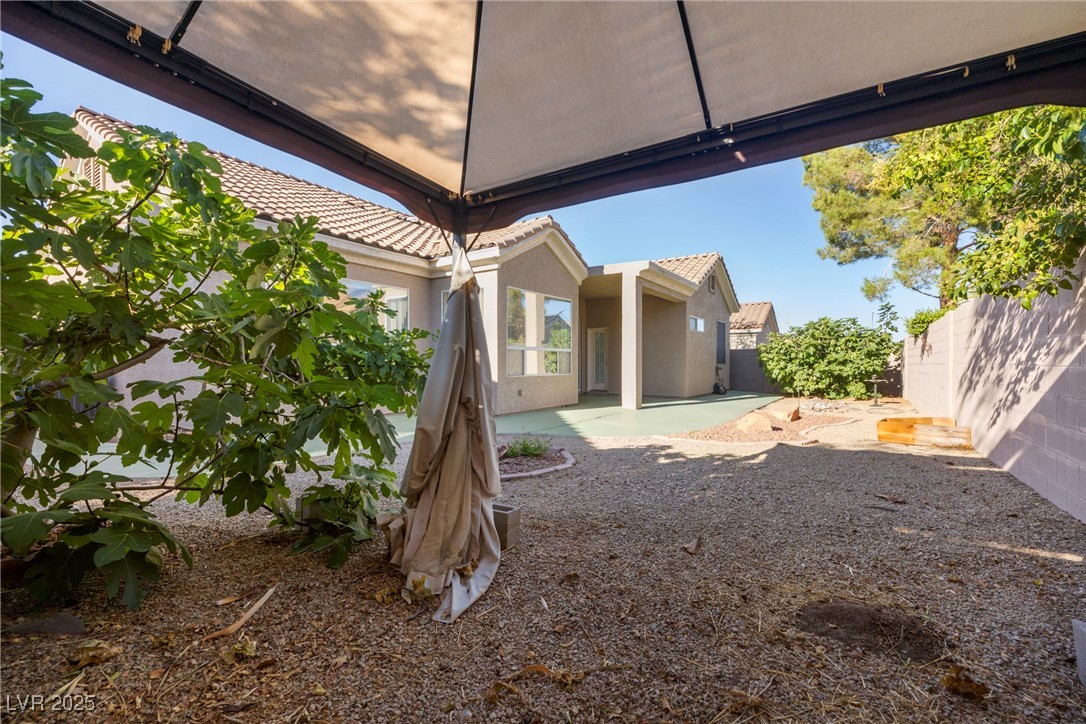 8537 Highland View Avenue
