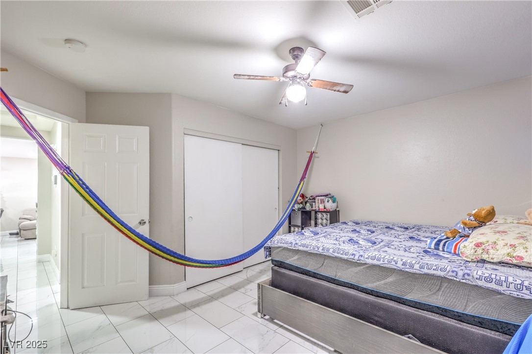 5453 Palisades Quad Avenue