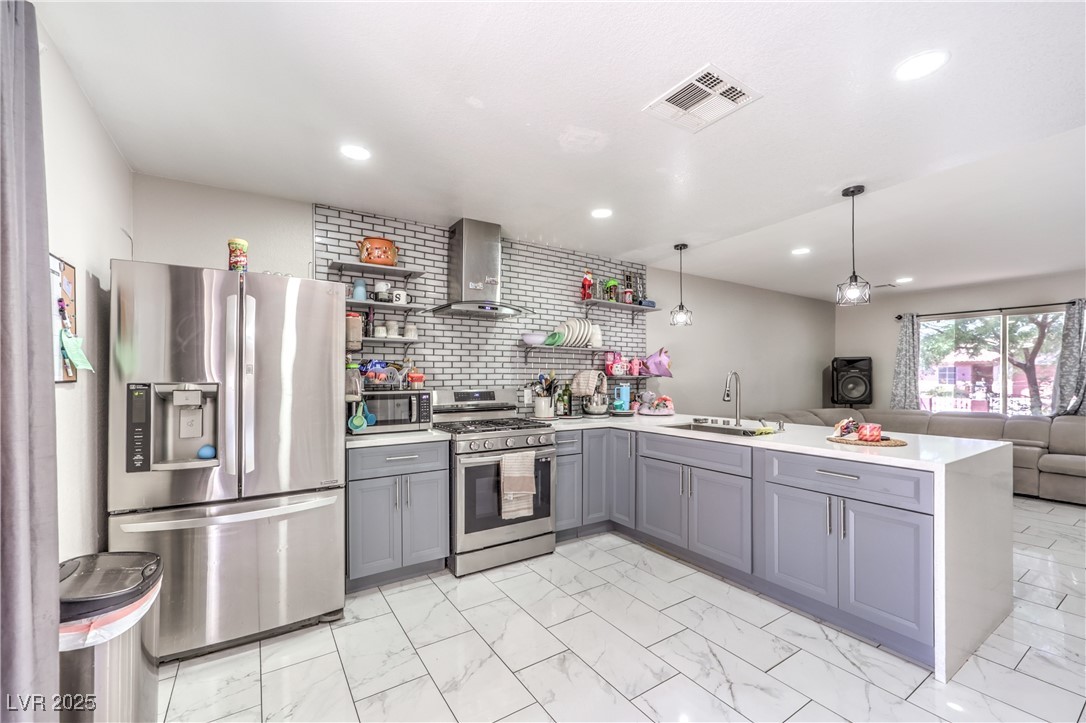 5453 Palisades Quad Avenue