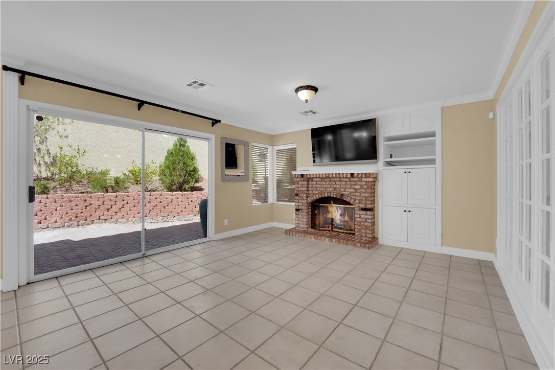 2417 Chestnut Hill Street