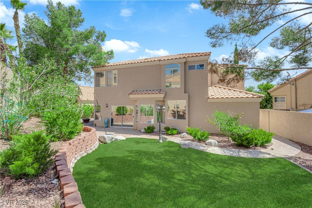 2417 Chestnut Hill Street