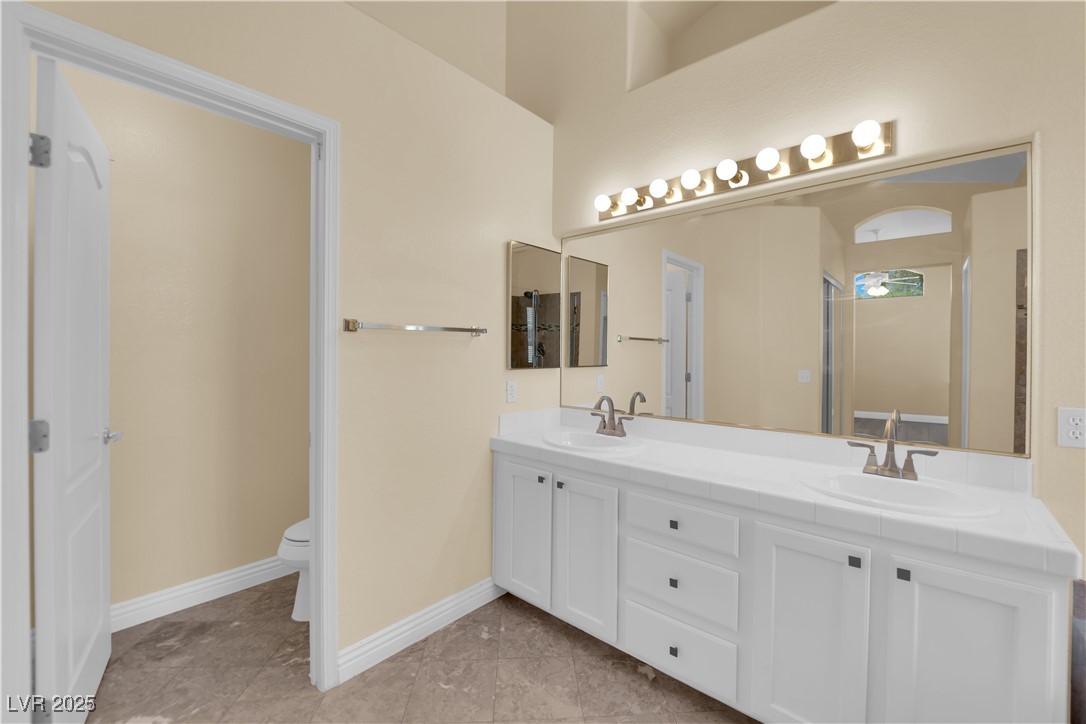 2417 Chestnut Hill Street