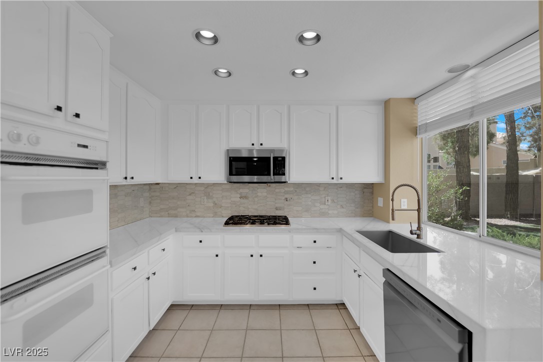 2417 Chestnut Hill Street