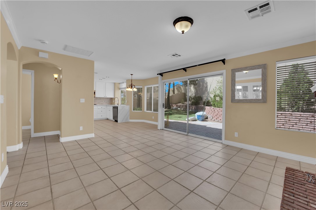 2417 Chestnut Hill Street