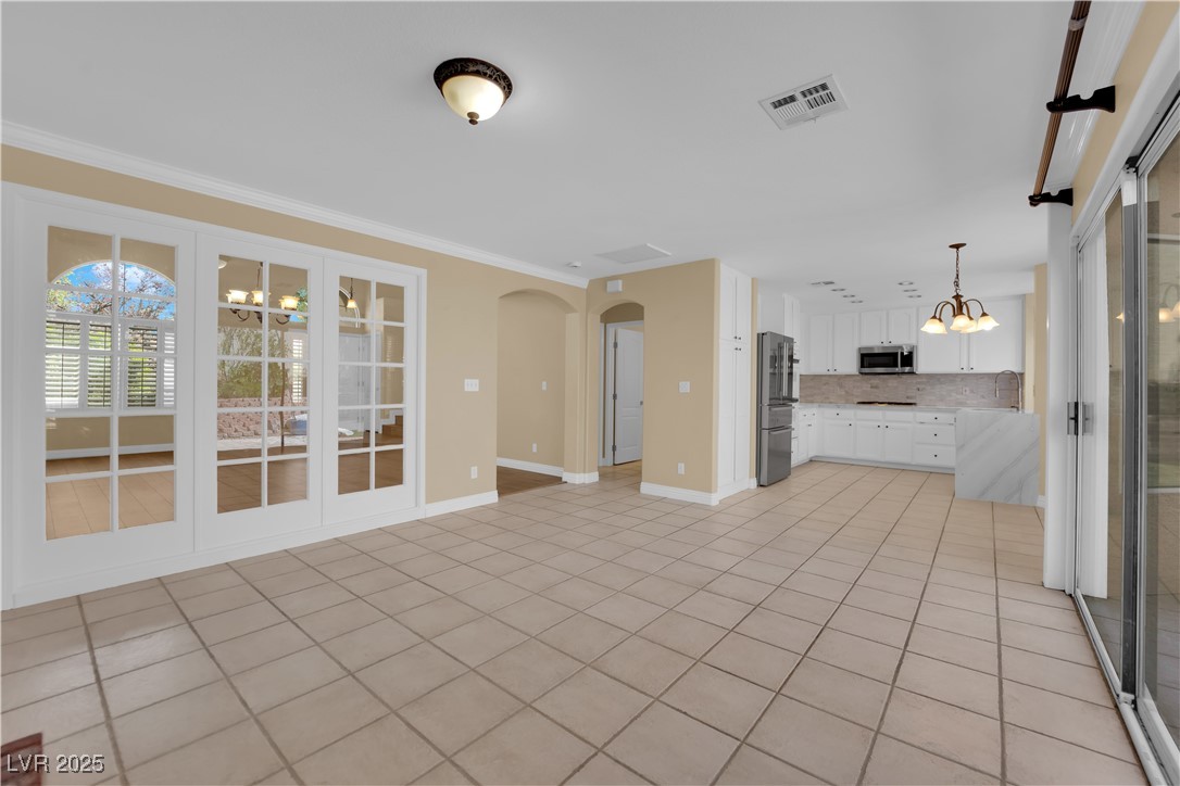 2417 Chestnut Hill Street