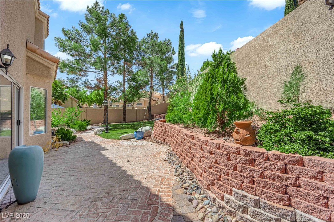 2417 Chestnut Hill Street